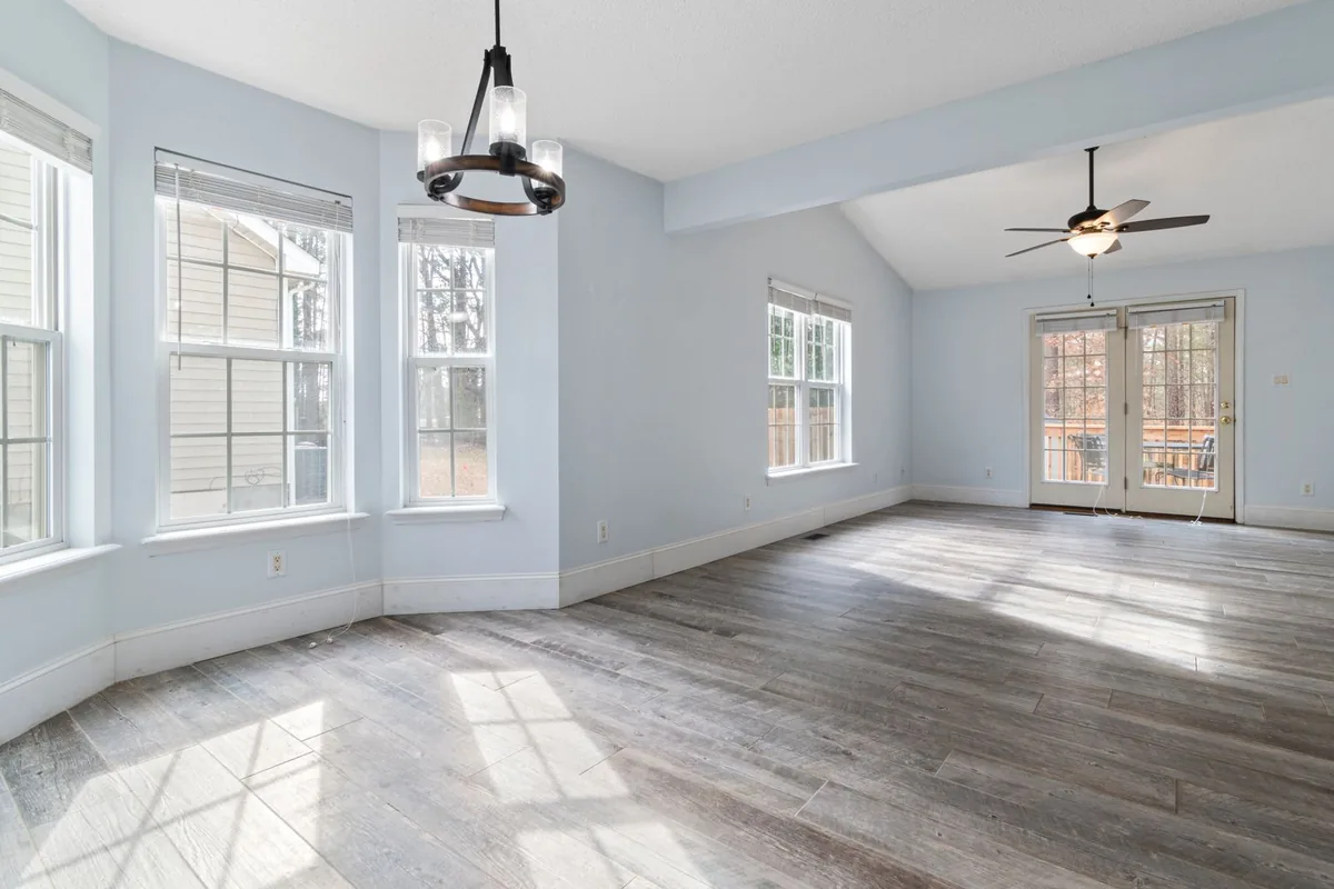 Clean, safe room after biohazard cleanup in Middle Village, New York, NY